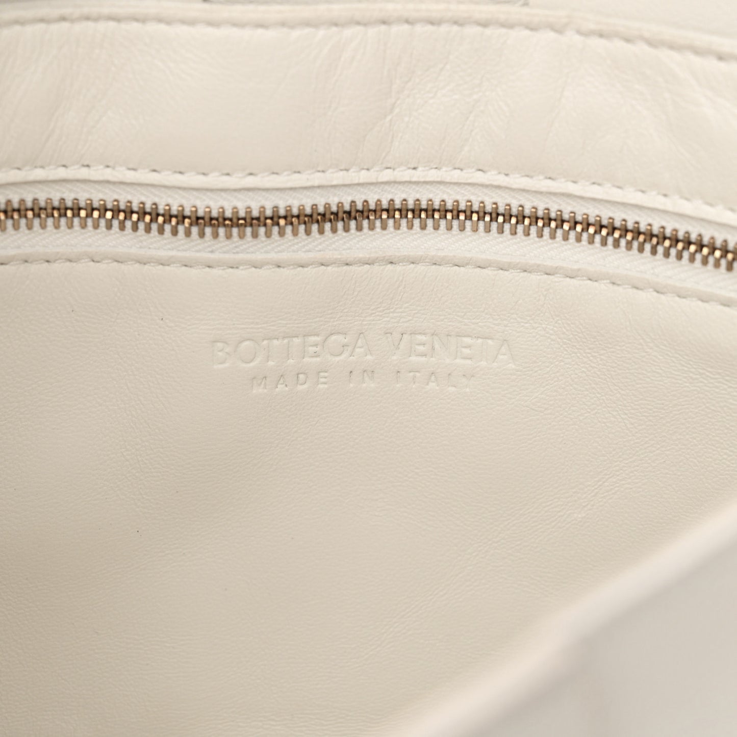 Grained Calfskin Maxi Intrecciato Cassette Crossbody Bag White