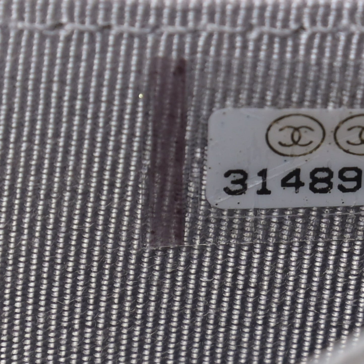 Caviar Quilted Flap Card Holder On Chain Grey