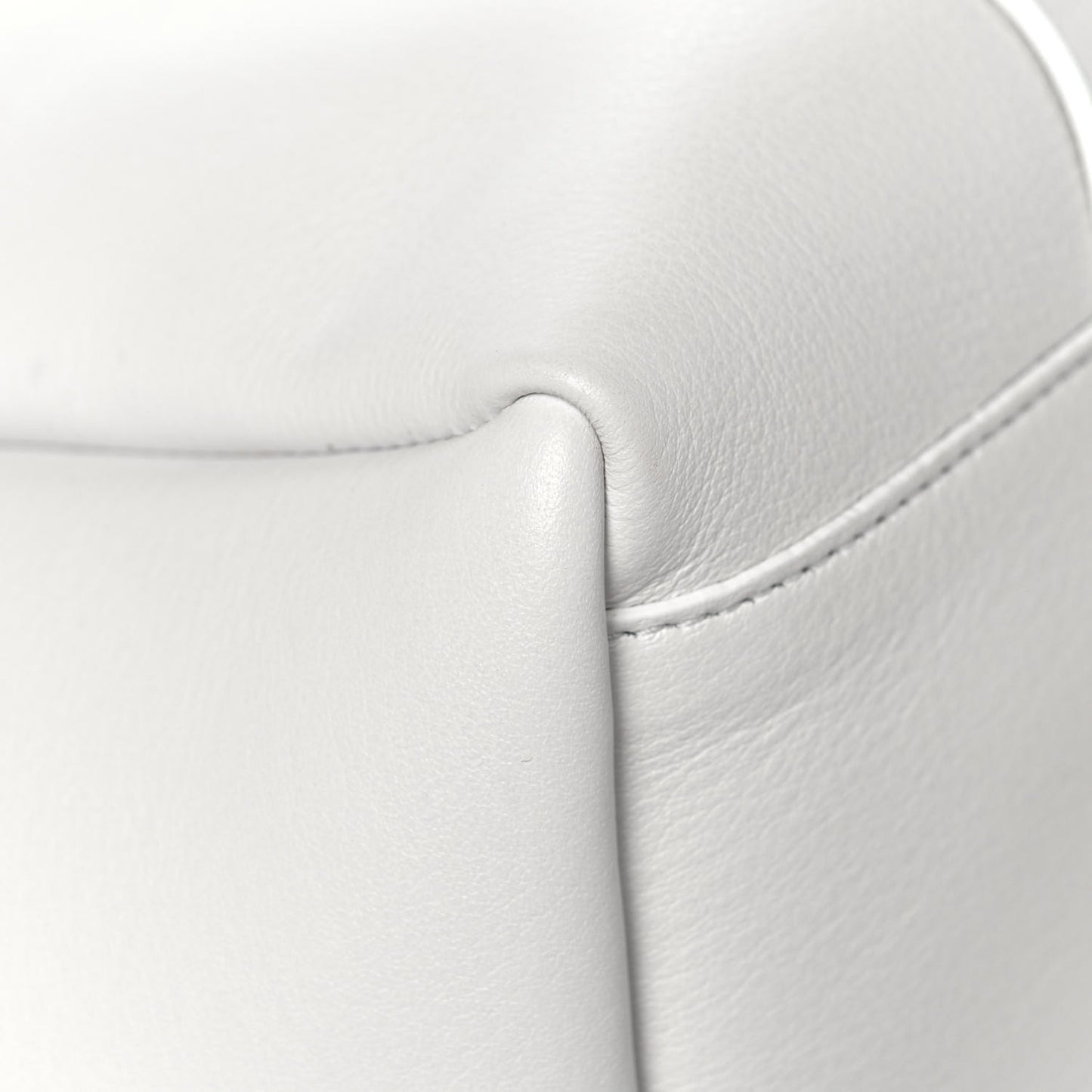 Veau Baltimore Double Sided Small Everyday Tote Optic White Black