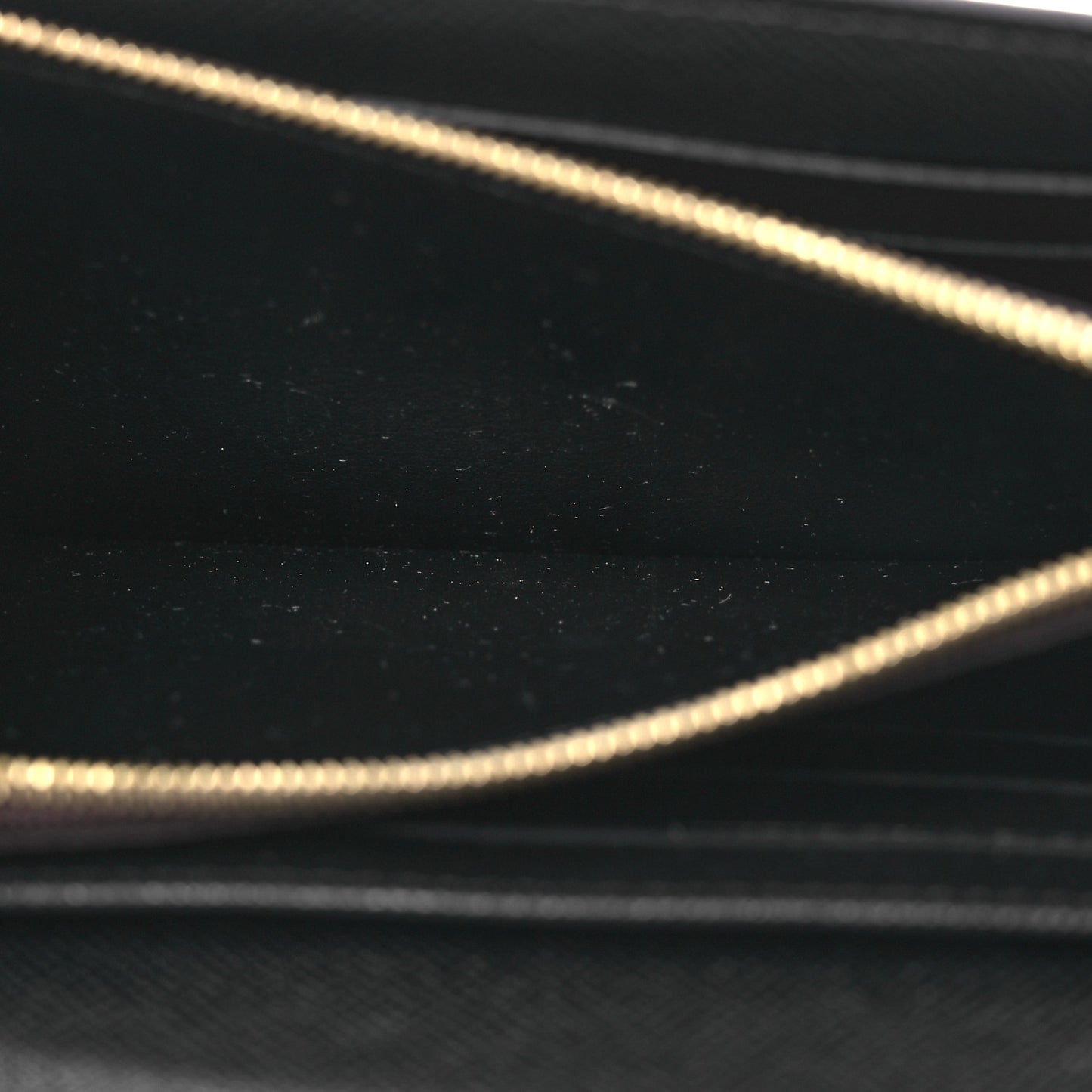 Reverse Monogram Giant Sarah Wallet