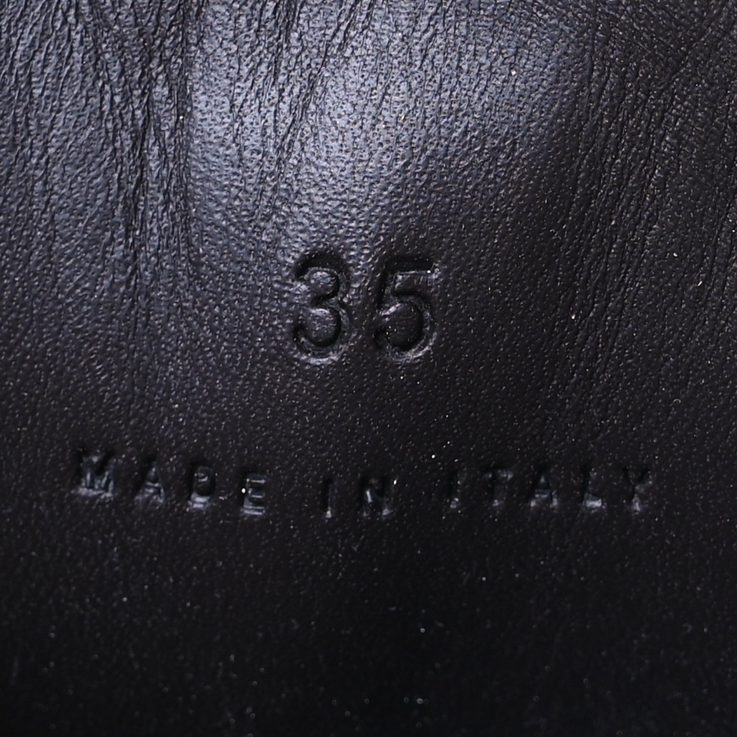 Calfskin The Tire Chelsea Boots 35 Sea Salt Black