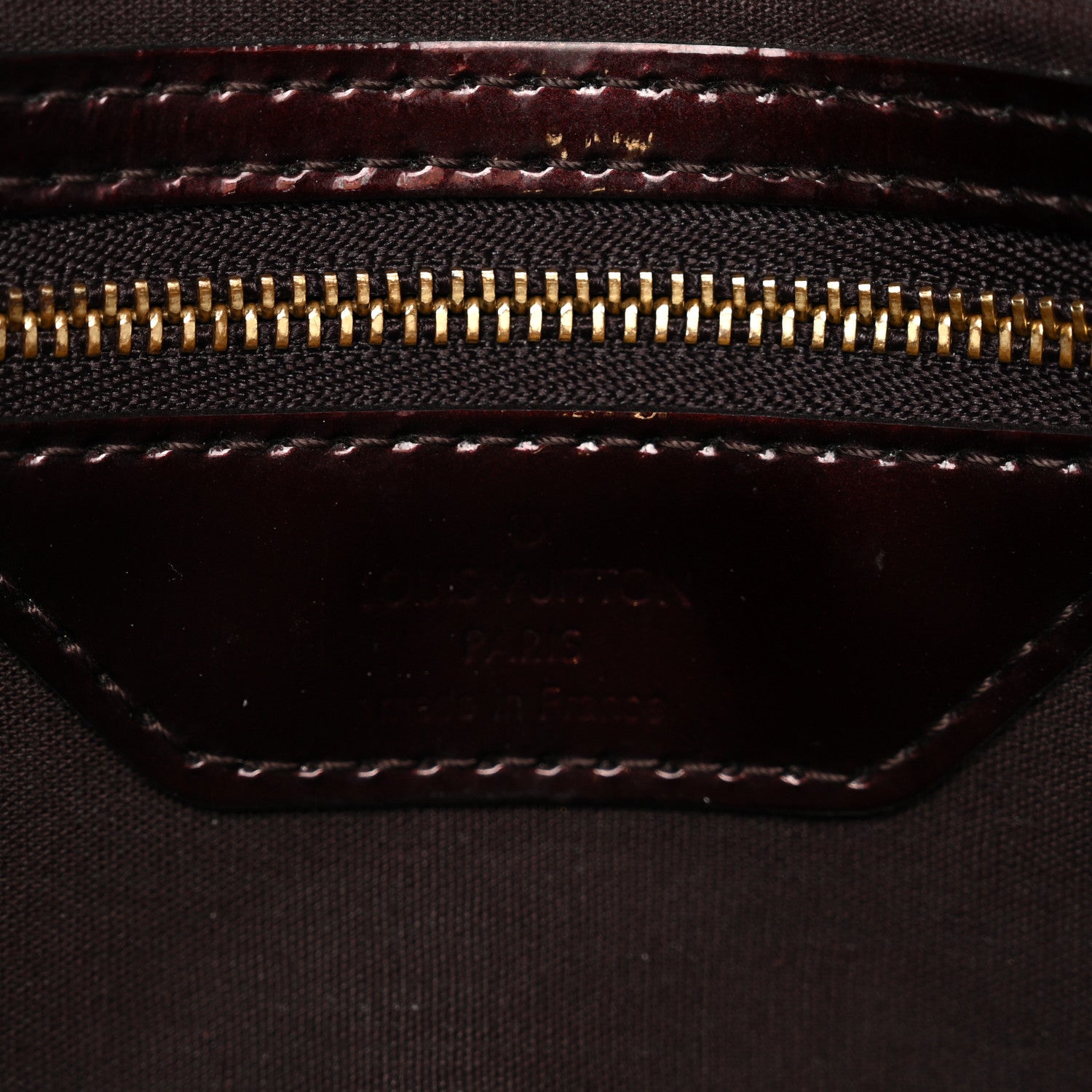Louis Vuitton Vernis Wilshire MM Rouge Fauviste 6 of 13
