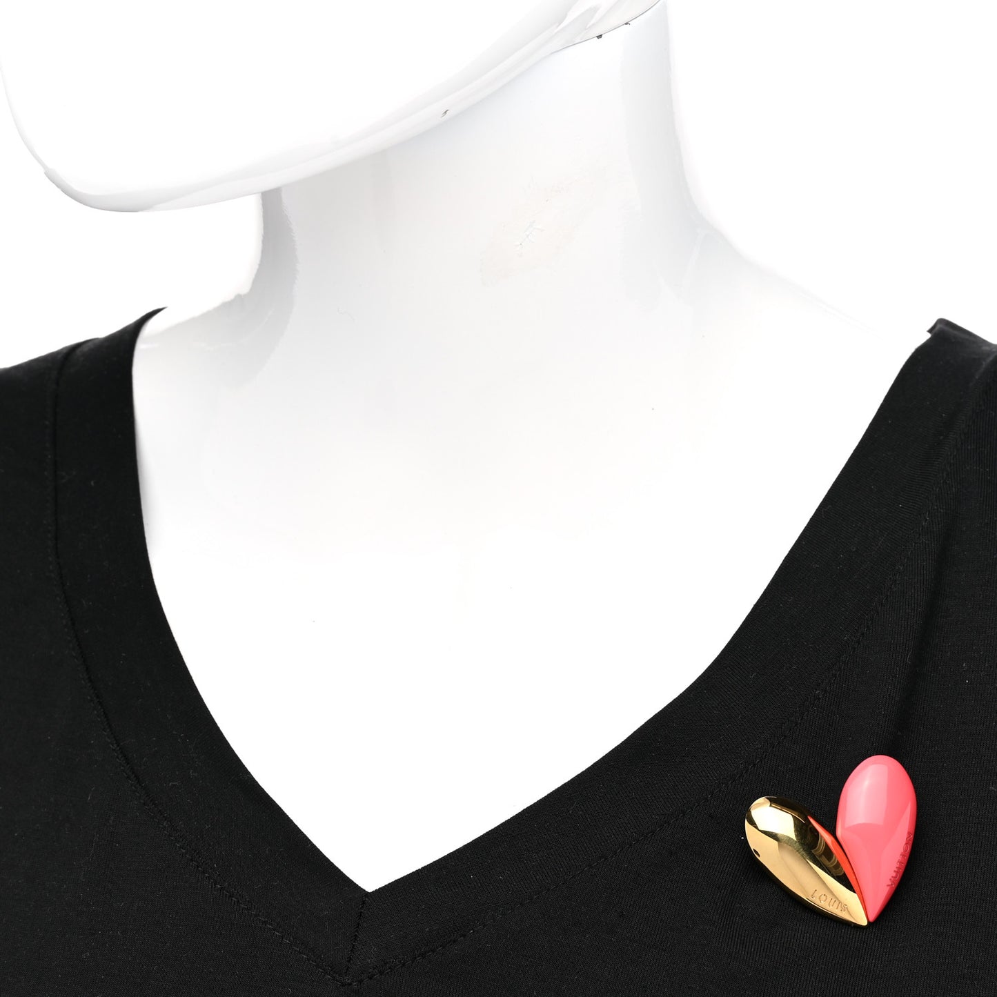 Resin Heart Brooch Red
