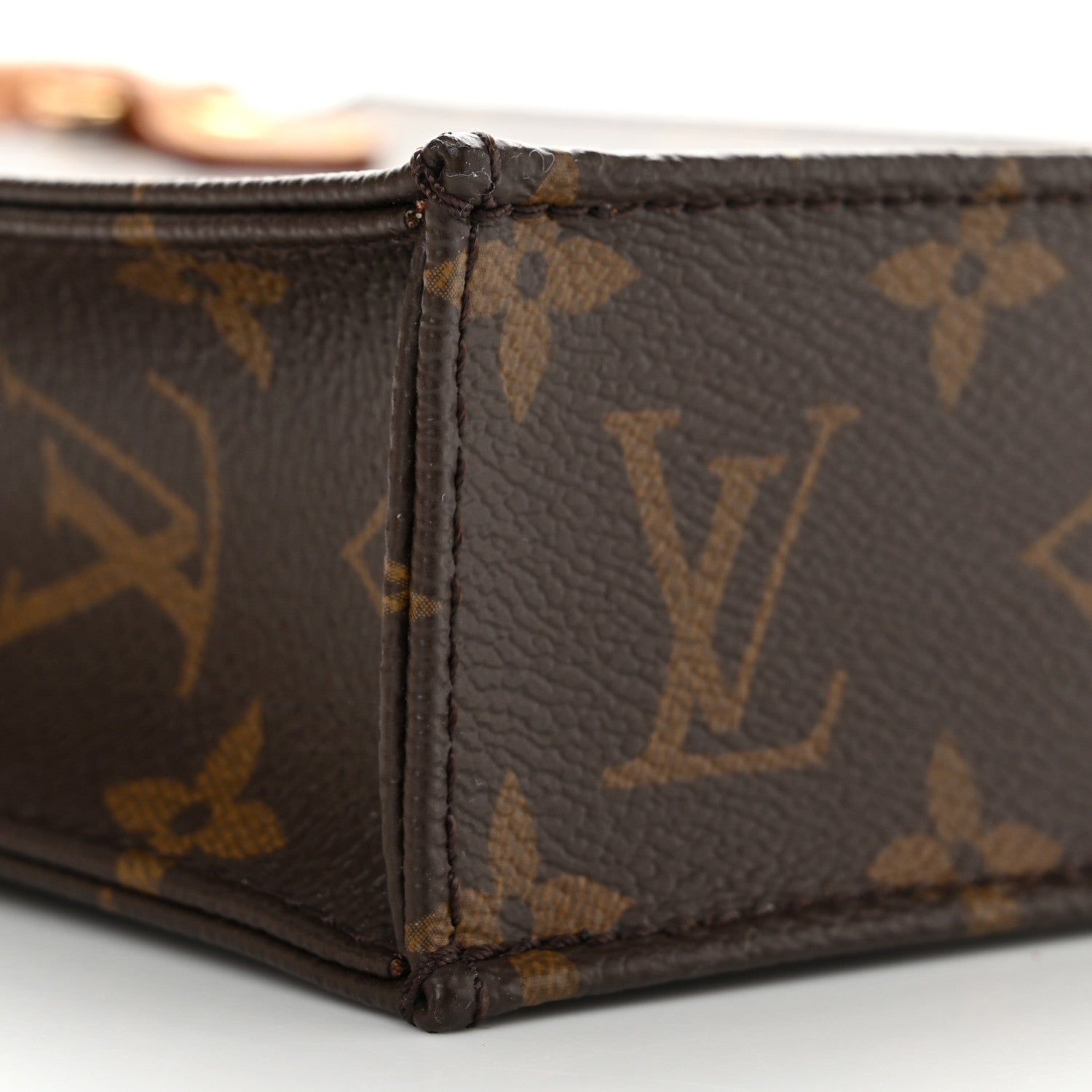 Louis Vuitton Monogram Petit Sac Plat 8 of 9
