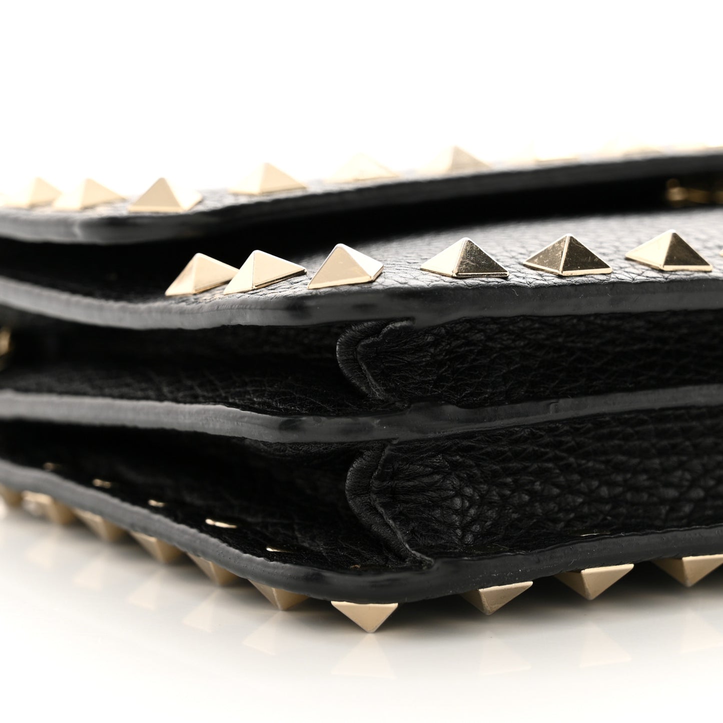 Pebbled Calfskin Rockstud Flap Wallet On Chain Black