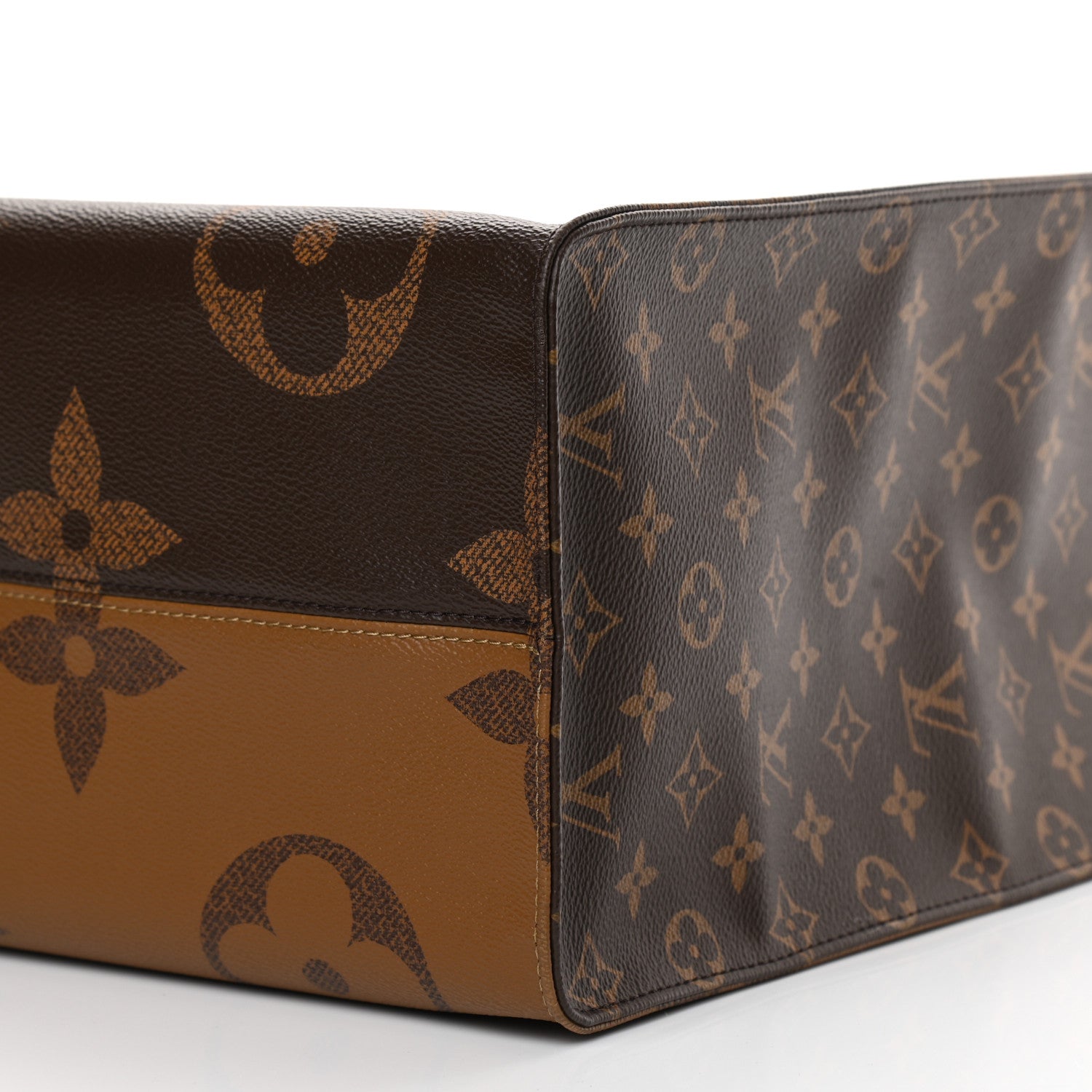 Louis Vuitton Reverse Monogram Giant Onthego GM 10 of 10