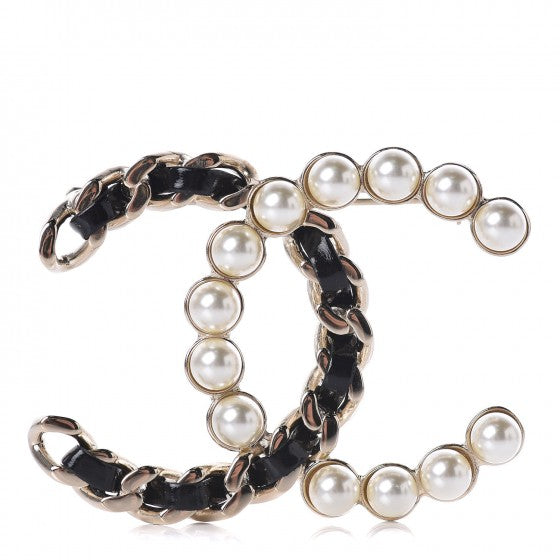 Lambskin Pearl CC Chain Brooch Black Gold