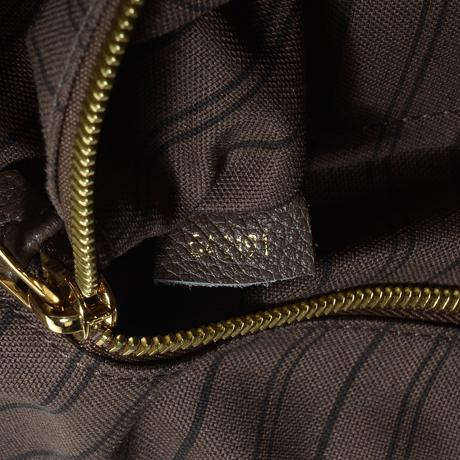 Louis Vuitton Empreinte Citadine GM Terre 7 of 7