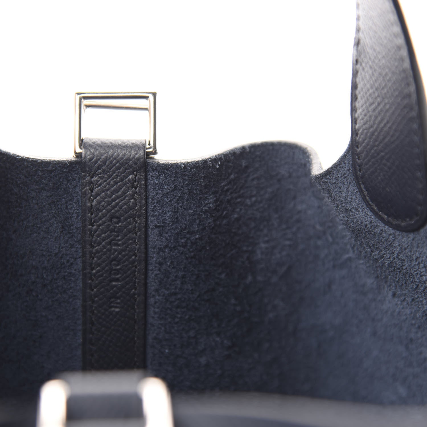 Hermes Epsom Tressage De Cuir Picotin Lock 22 MM Bleu Indigo Black Terre Battue 9 of 11