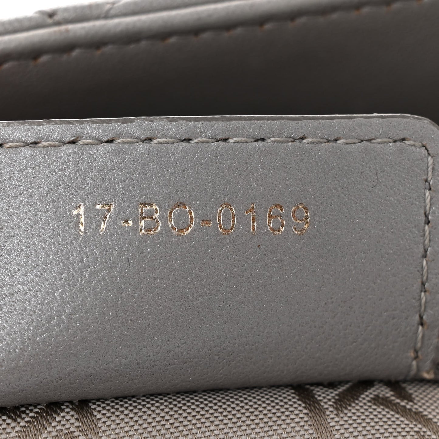 Pearly Lambskin Cannage Medium Lady Dior Grey