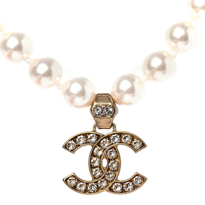 Chanel Pearl Crystal CC Short Necklace Gold 3 of 4
