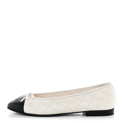 Chanel Canvas Lambskin Quilted CC Cap Toe Ballerina Flats 39 White Black 1 of 10
