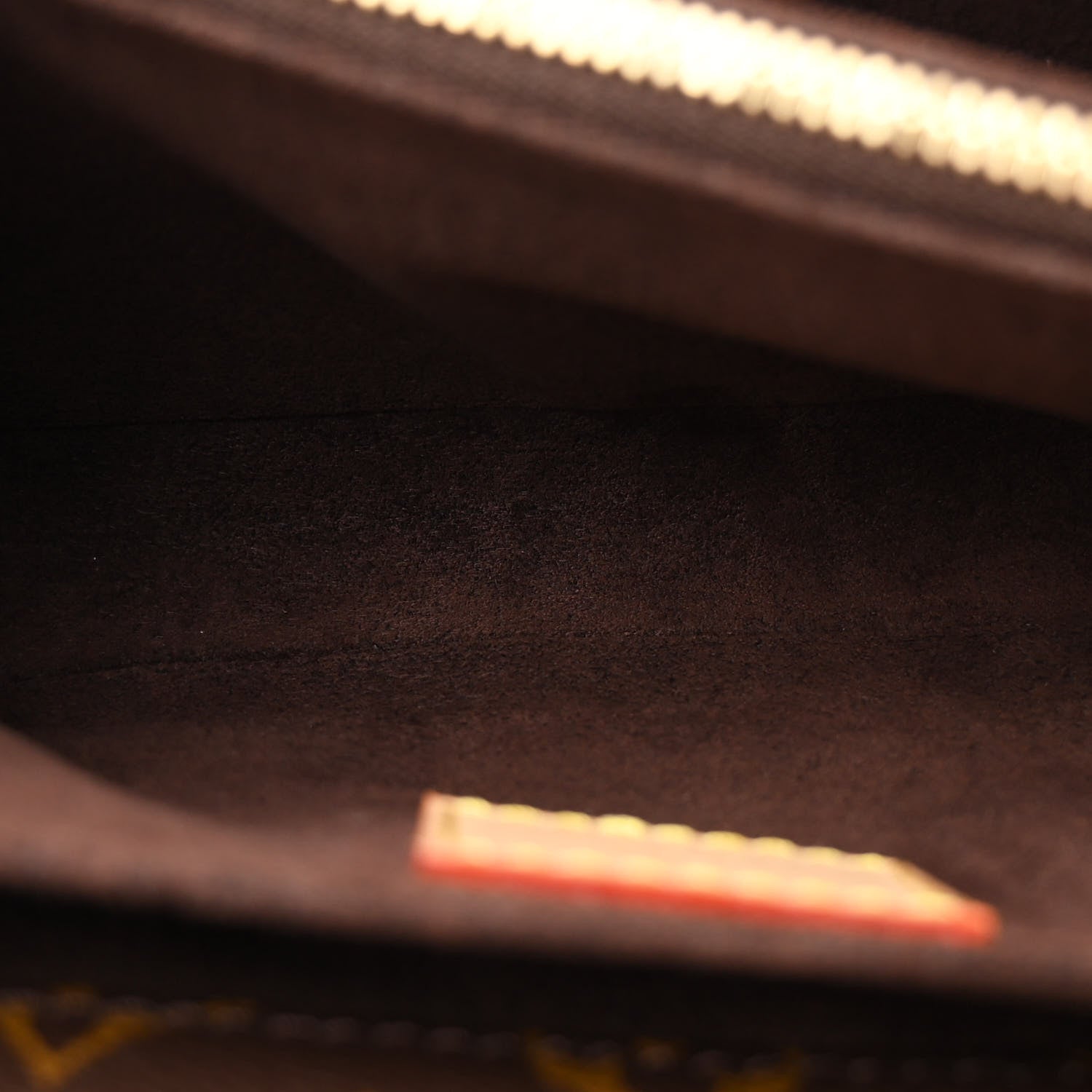Louis Vuitton Monogram Pochette Metis East West 6 of 11