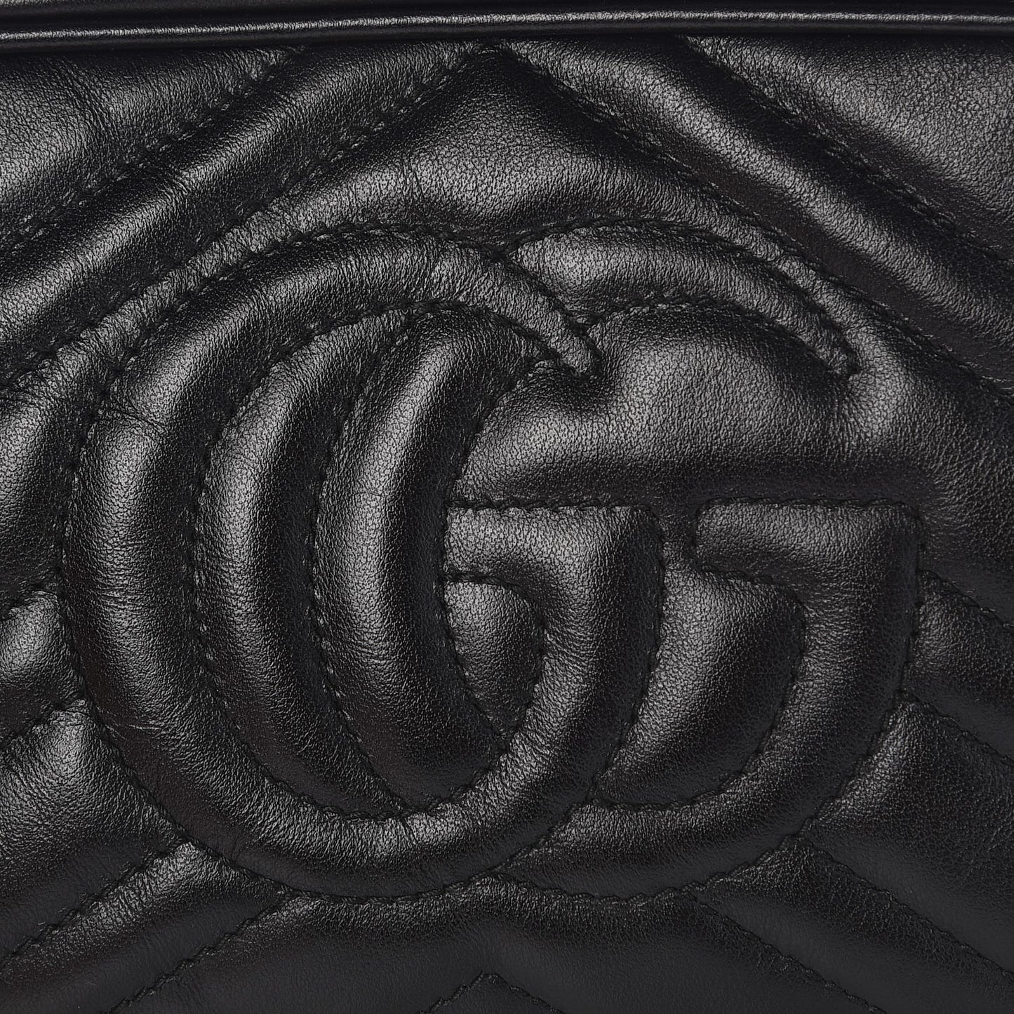 Calfskin Matelasse Mini GG Marmont Chain Shoulder Bag Black