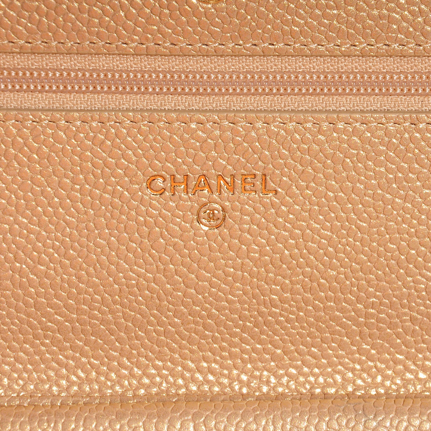 Caviar Quilted Wallet on Chain WOC Gold