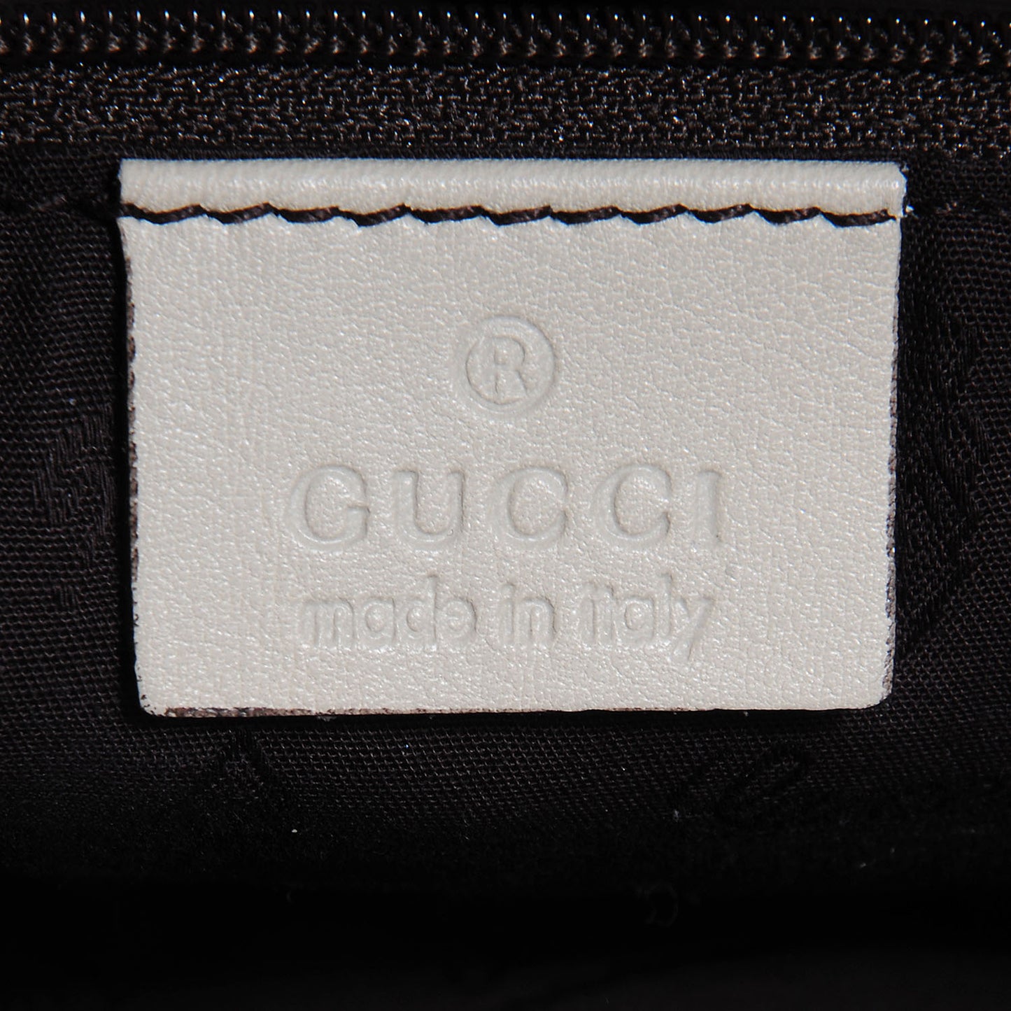 Guccissima Medium Sukey Tote Mystic White