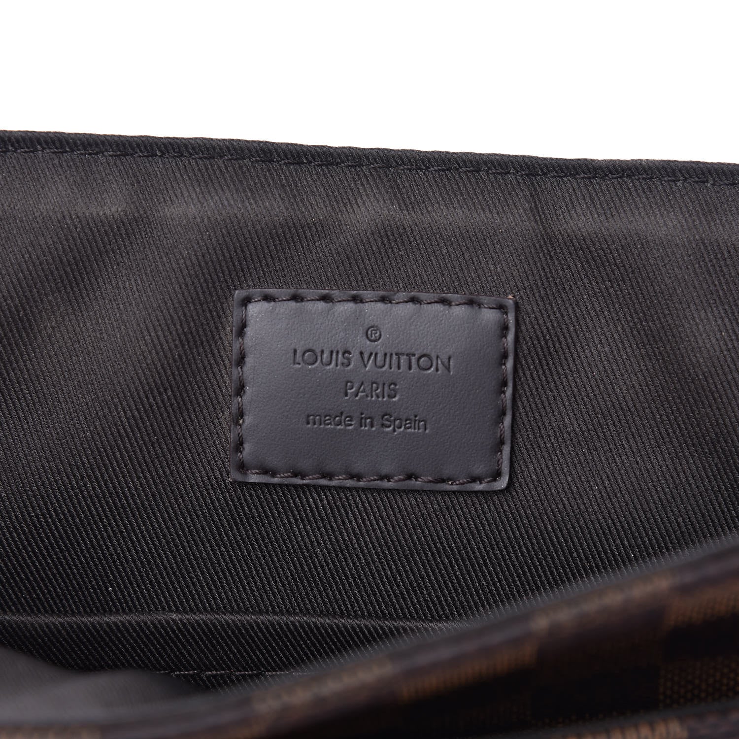Louis Vuitton Damier Ebene District PM 6 of 11