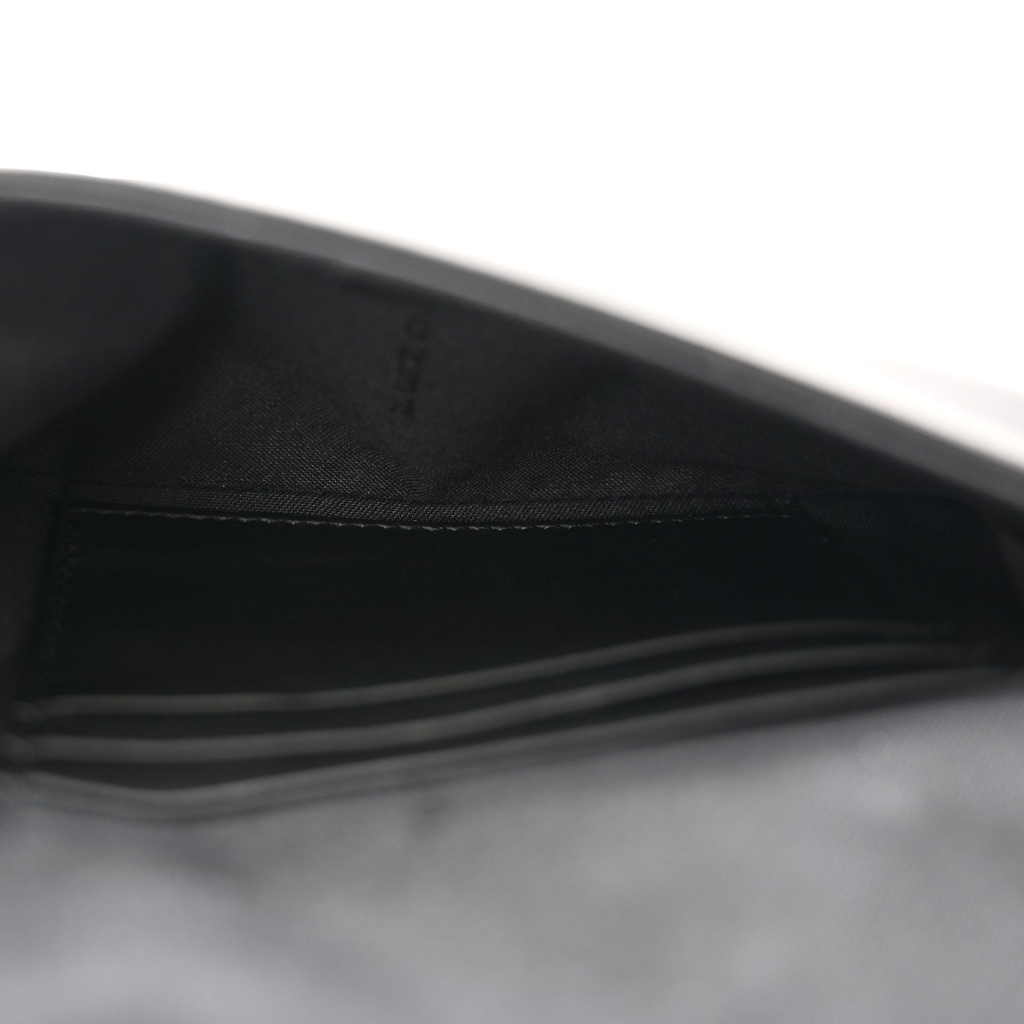 Vitello Grace Matte Duo Baguette Black
