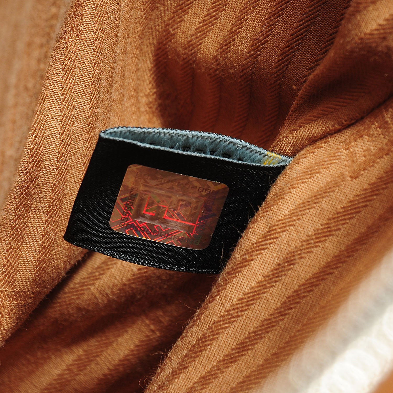 Fendi Vitello Elite Regular 2Jours Tote Orzo 9 of 11