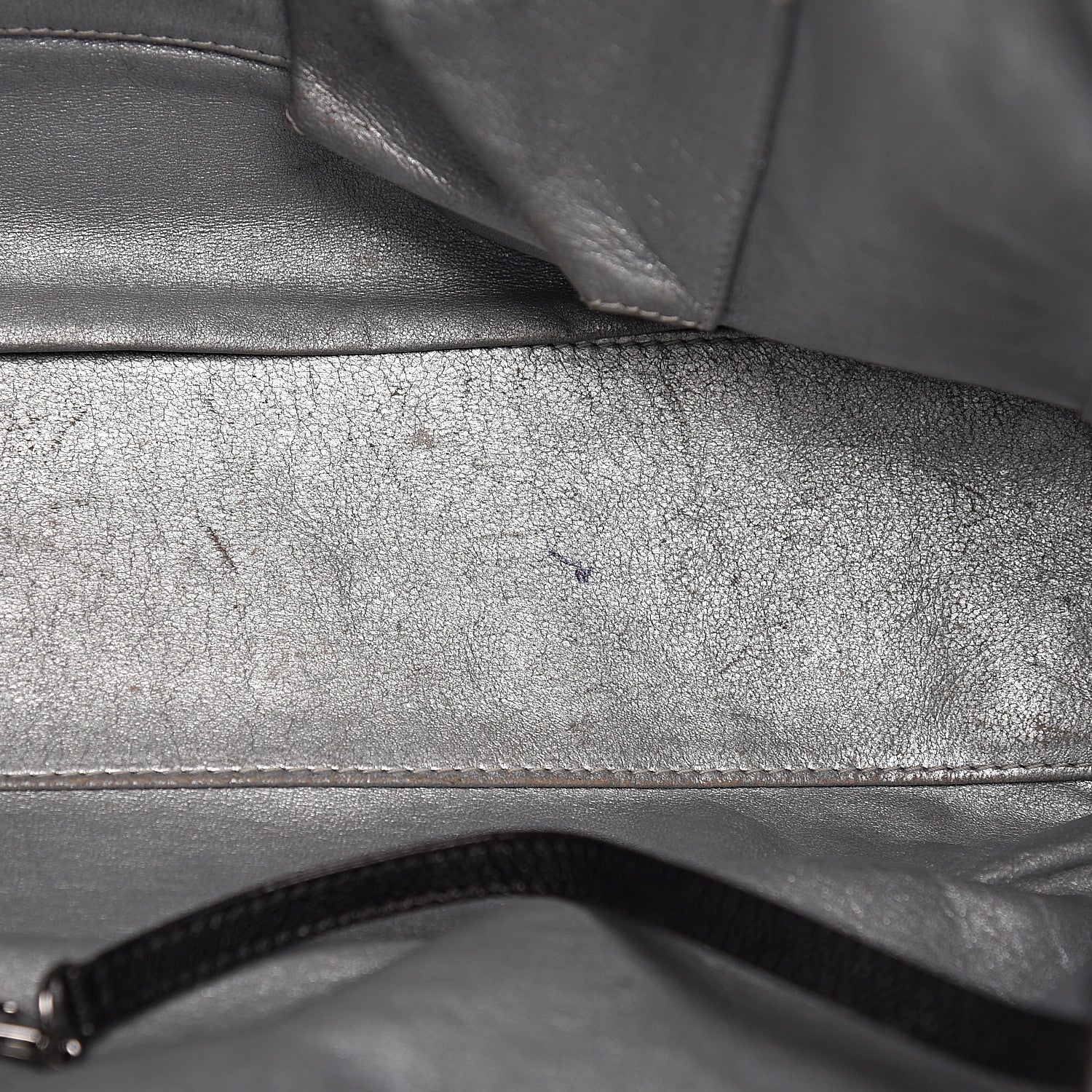 Chanel Glazed Caviar Modern Chain Tote Black 8 of 12