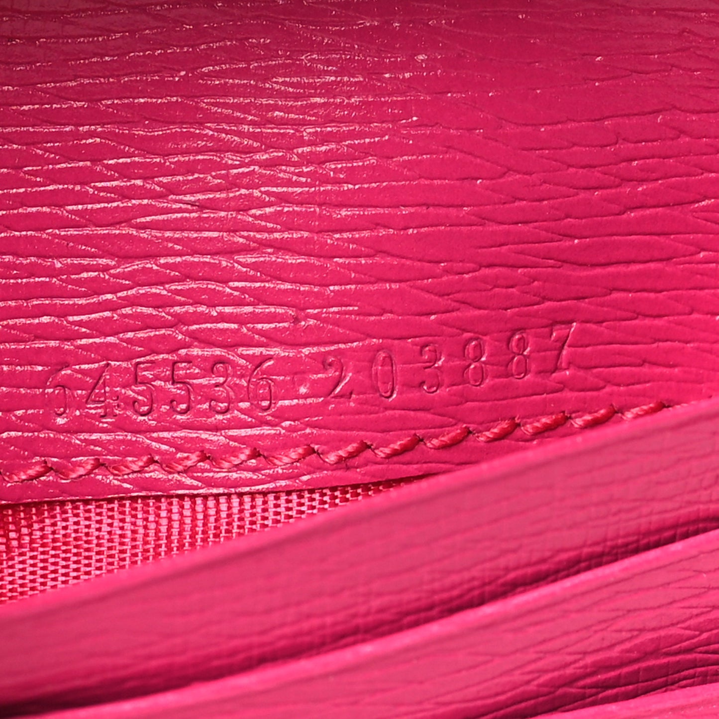 X KEN SCOTT Shangai Calfskin Pomponica Print Jackie 1961 Card Case Multicolor Fuxia Pompon