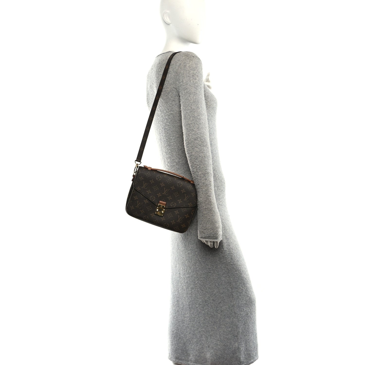 Louis Vuitton Monogram Pochette Metis 2 of 12