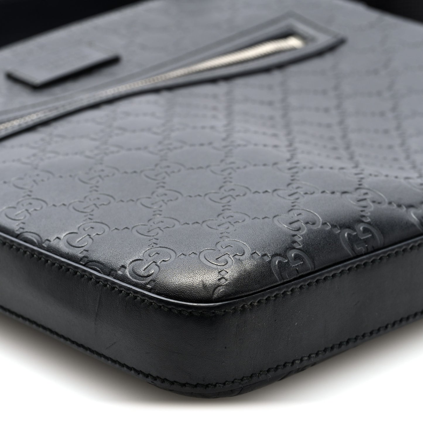 Guccissima Signature Medium Flat Messenger Bag Black