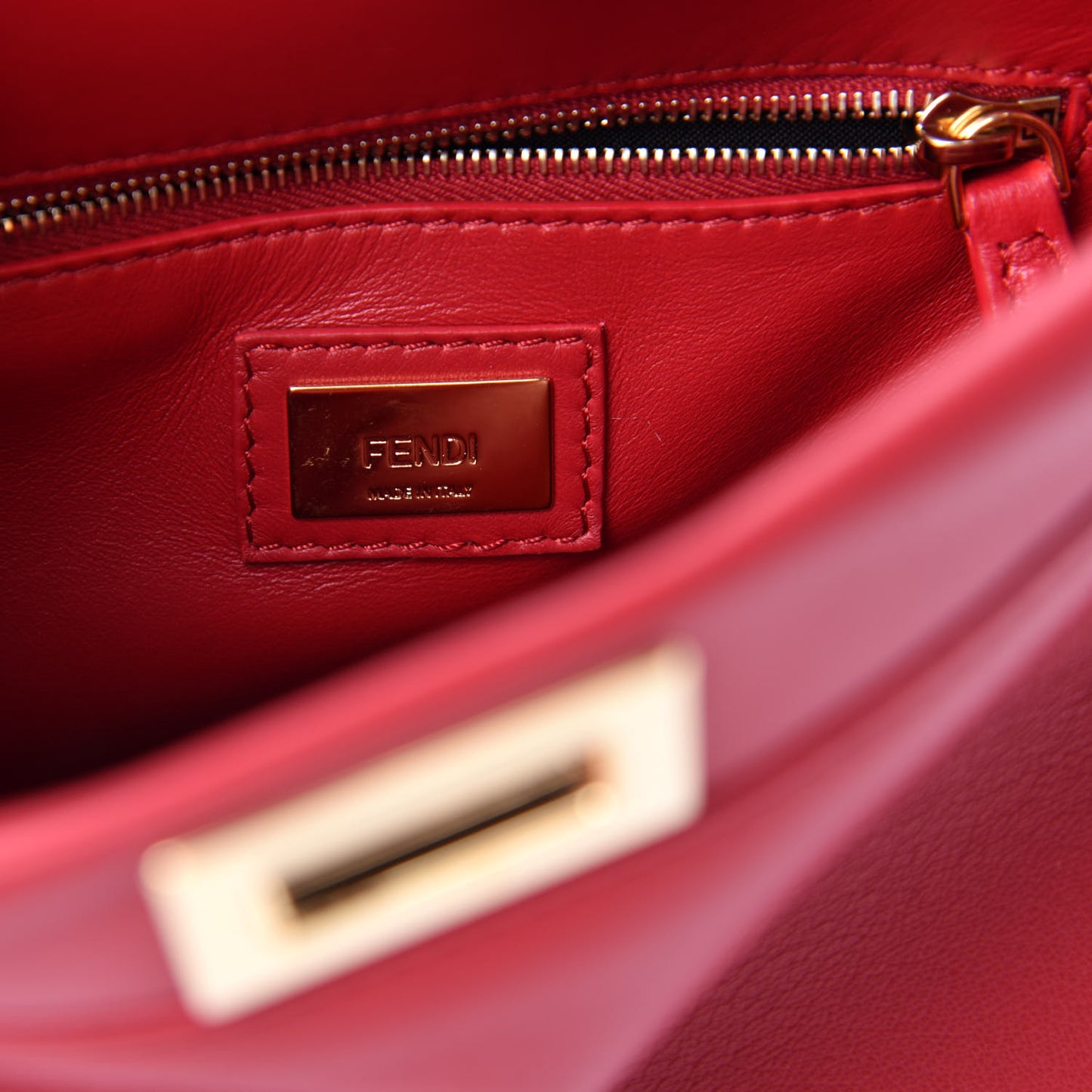 Nappa Mini Peekaboo Iconic Satchel Fragola