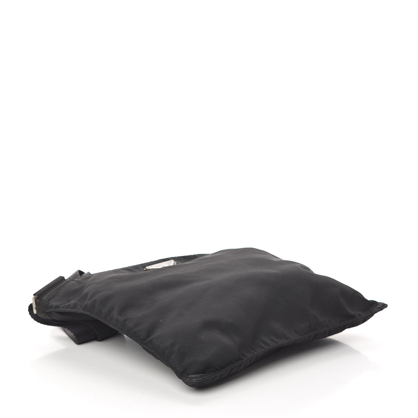 Nylon Flat Messenger Bag Black