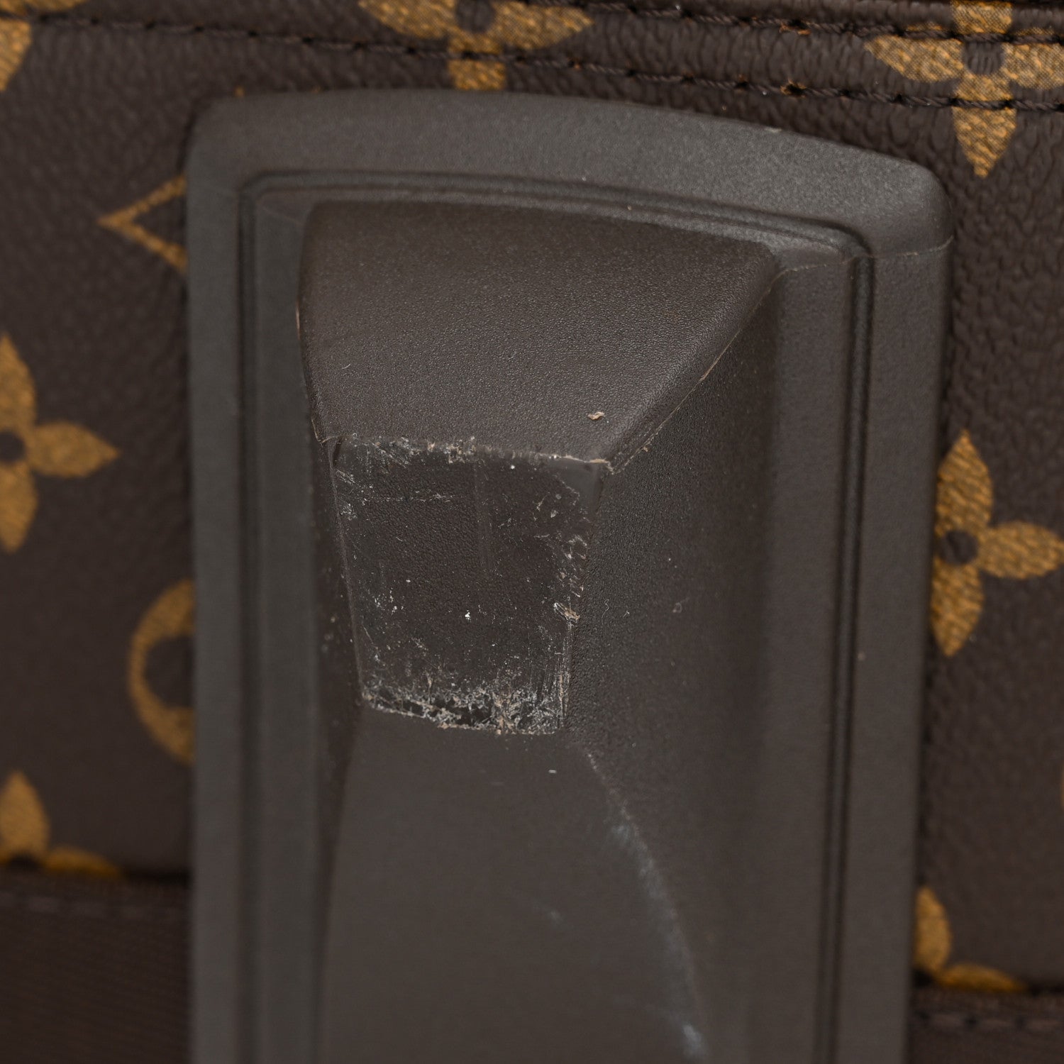 Louis Vuitton Monogram Pegase 70 11 of 12