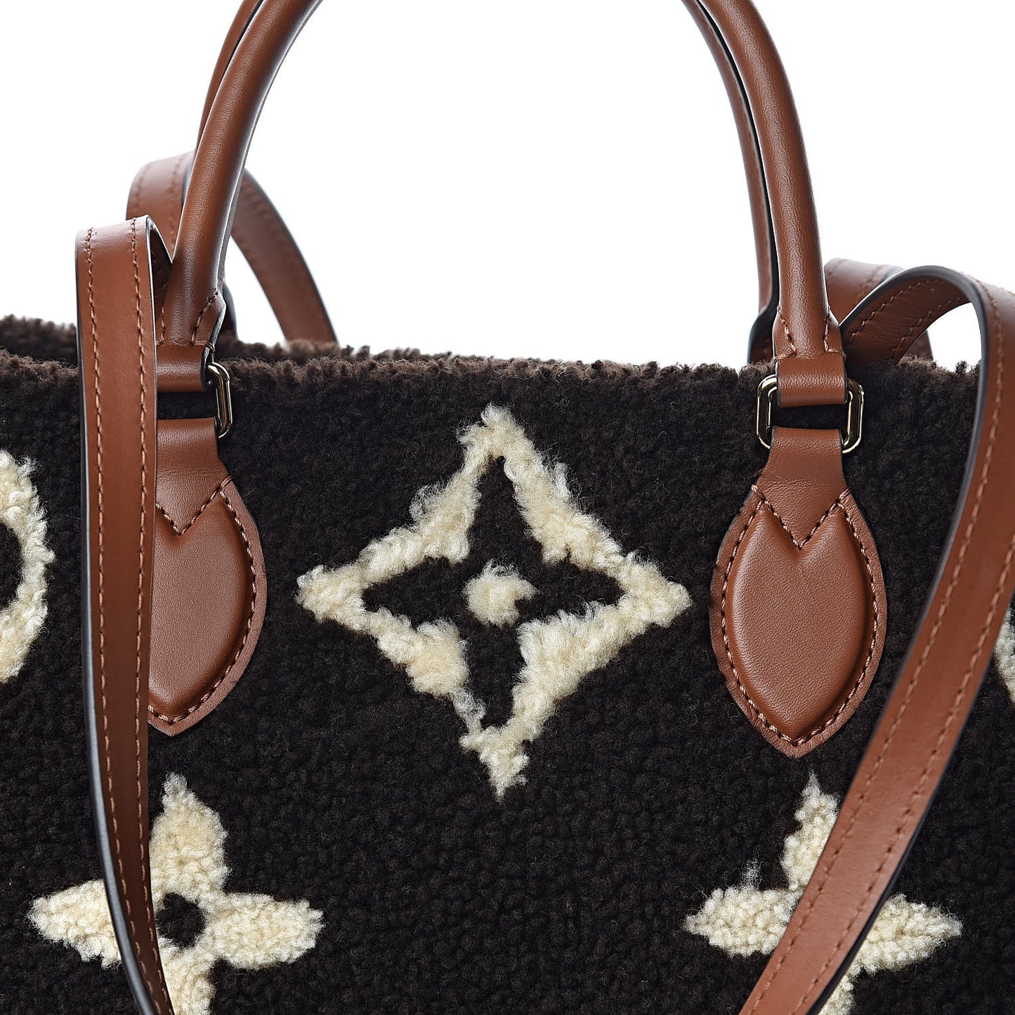 Shearling Monogram Giant Teddy Onthego GM Black White