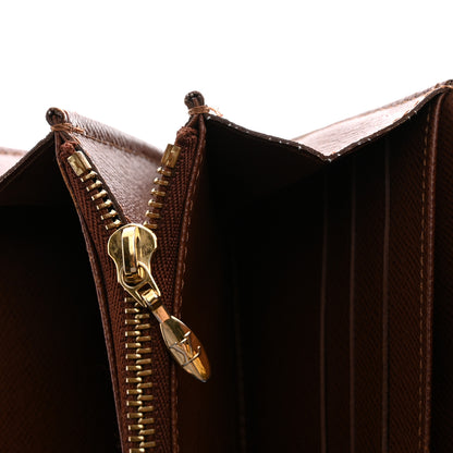 Louis Vuitton Monogram Etoile Sarah Wallet 9 of 9