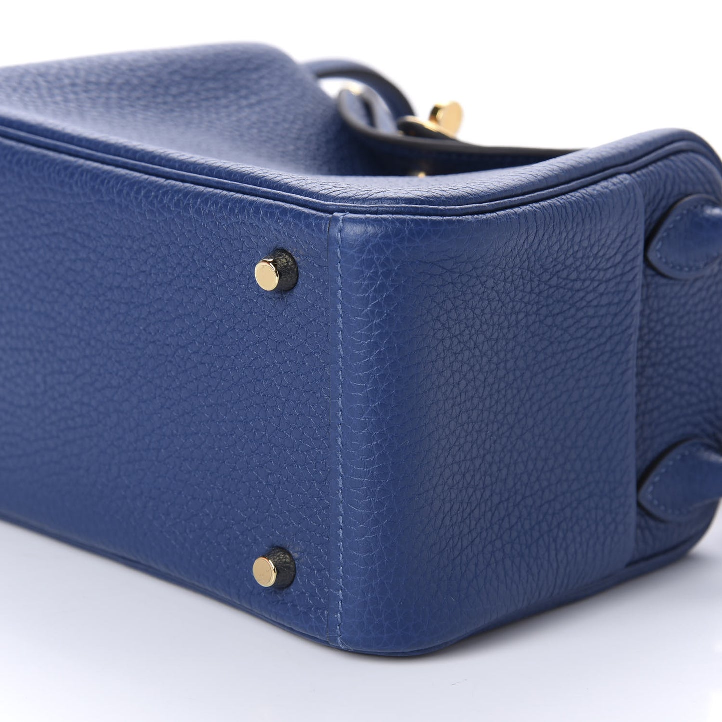 Taurillon Clemence Mini Lindy 20 Deep Bleu