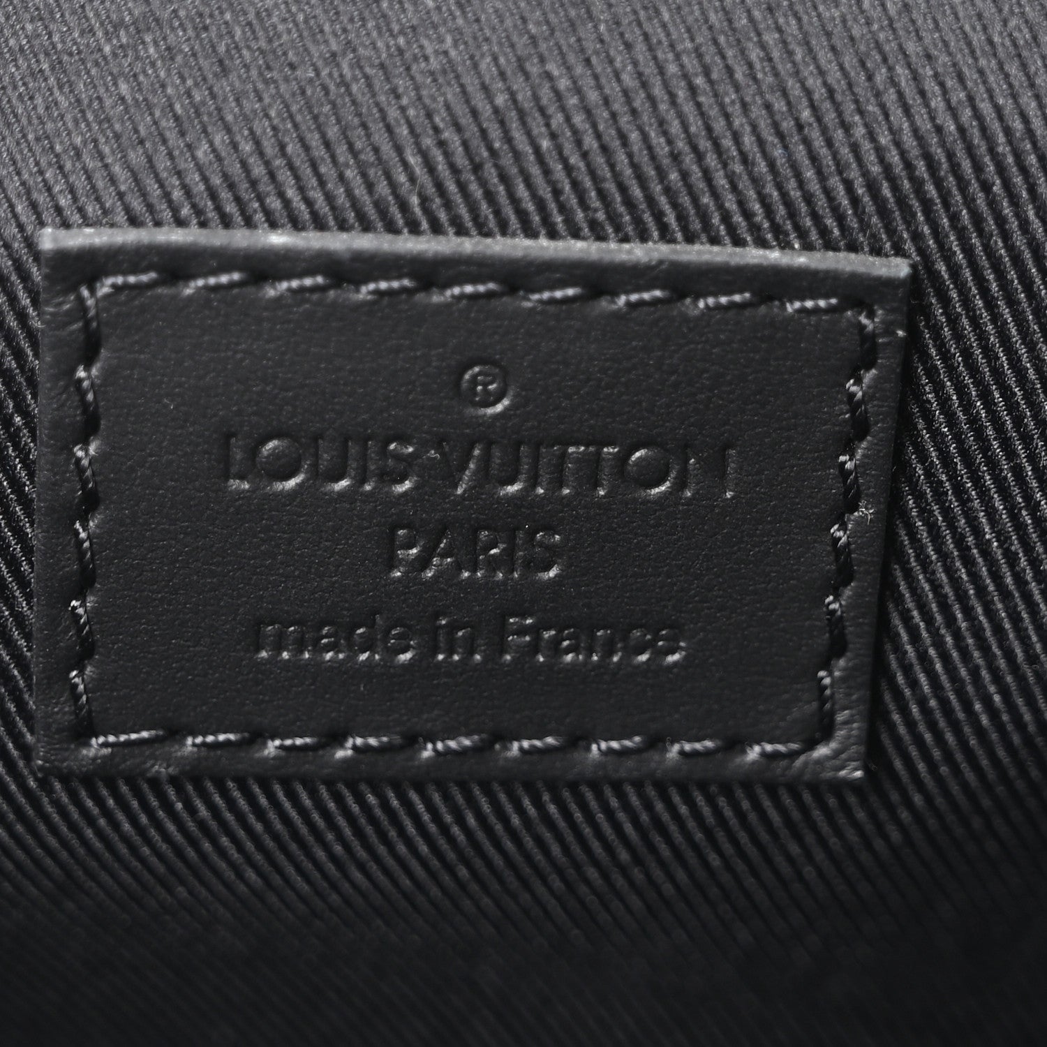 Louis Vuitton Taurillon Monogram Steamer Wearable Wallet Black 6 of 9