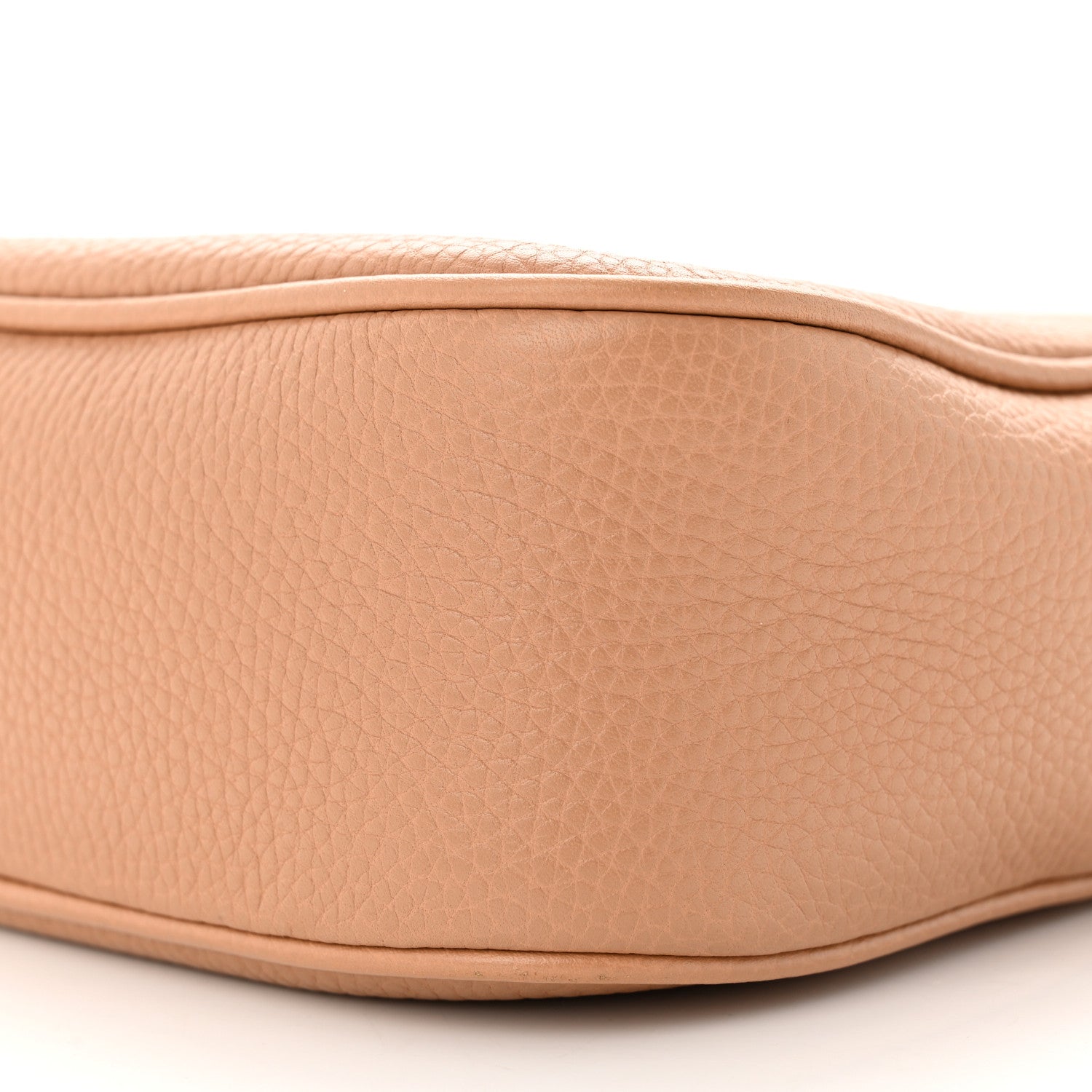 Gucci Pebbled Calfskin Small Soho Disco Bag Camelia 12 of 20