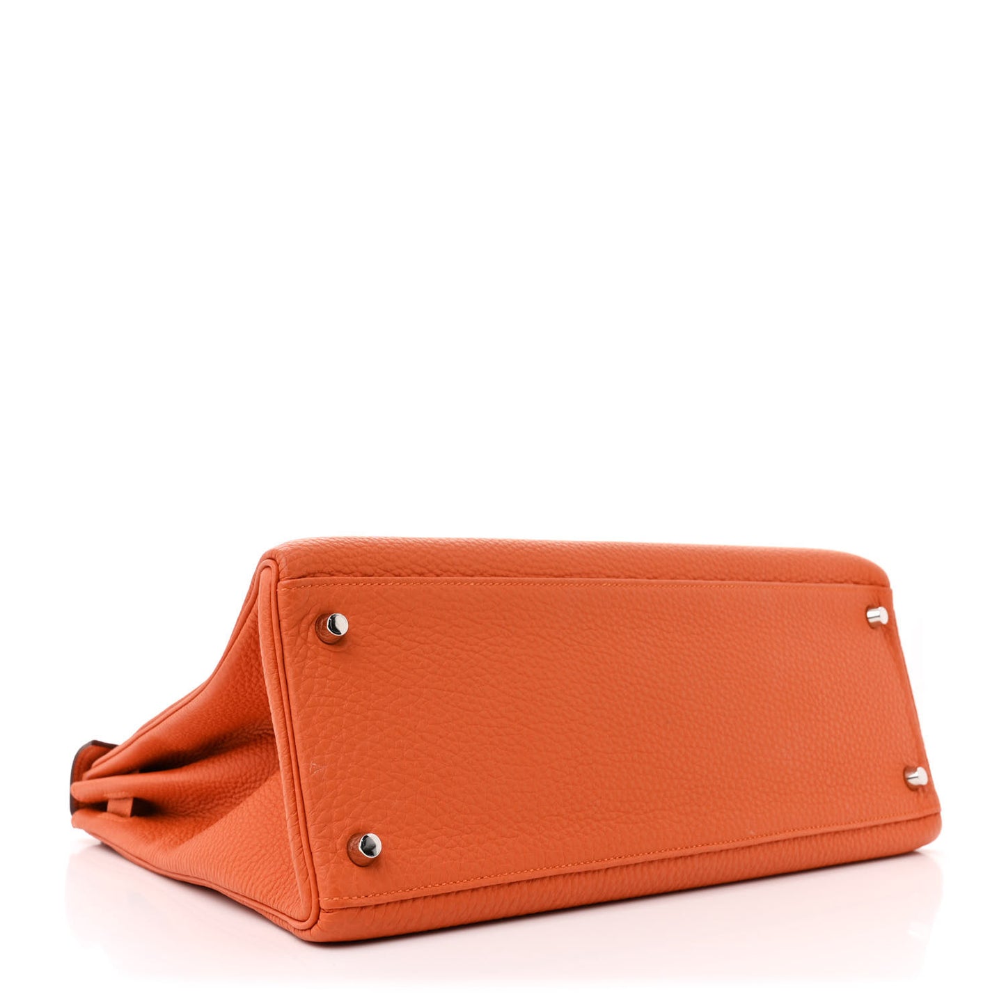 Togo Kelly Retourne 35 Orange