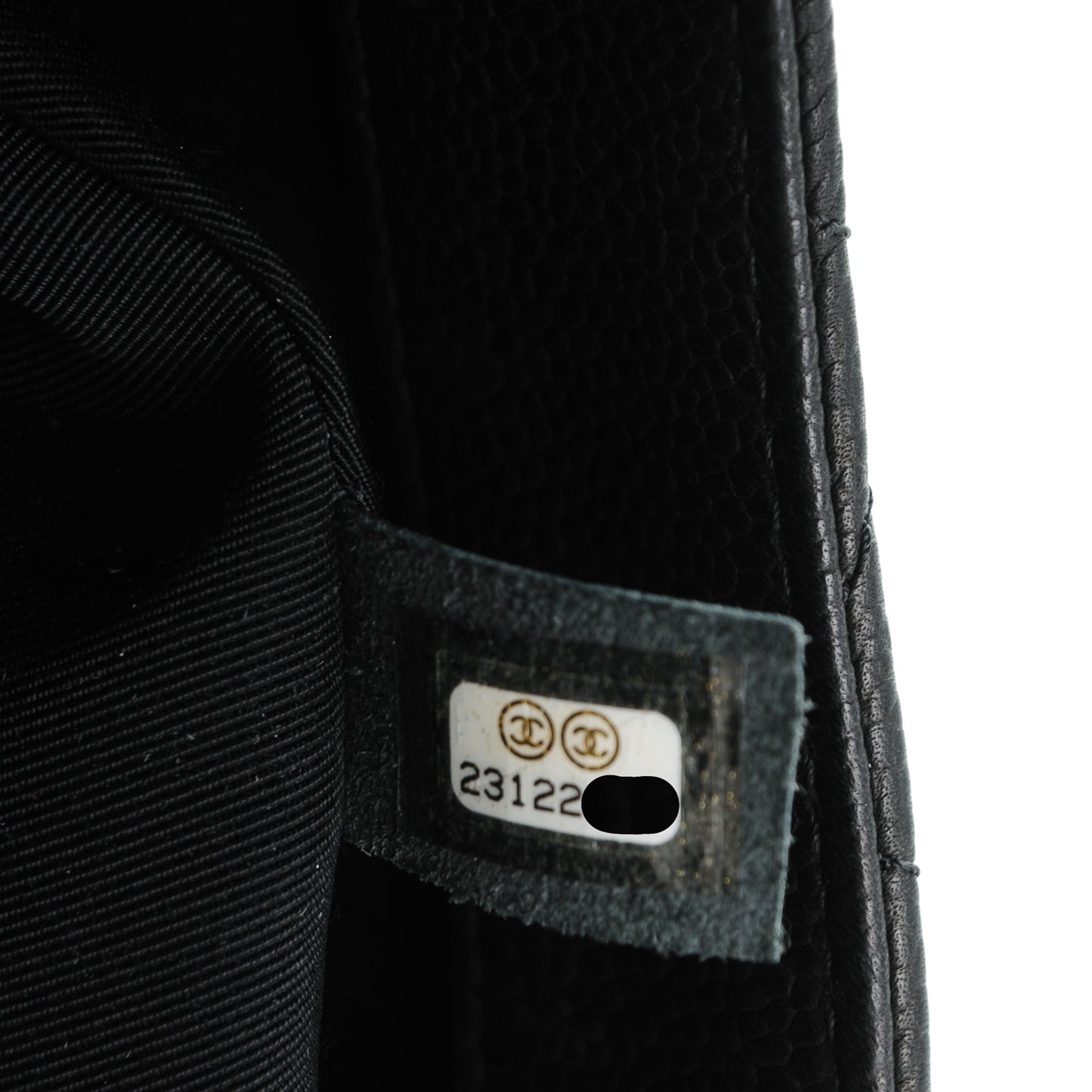 Caviar Casual Pocket Messenger Flap Black