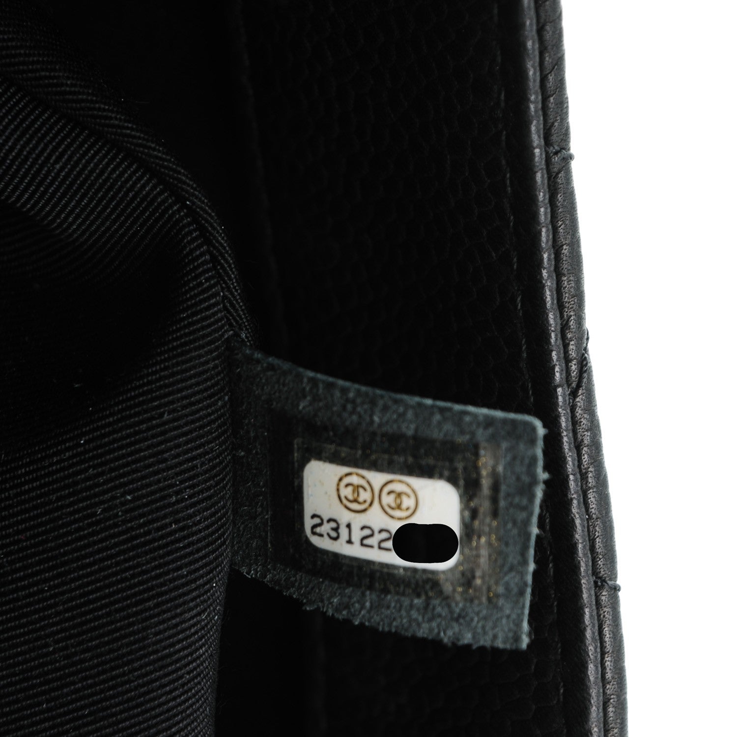 Chanel Caviar Casual Pocket Messenger Flap Black 8 of 8