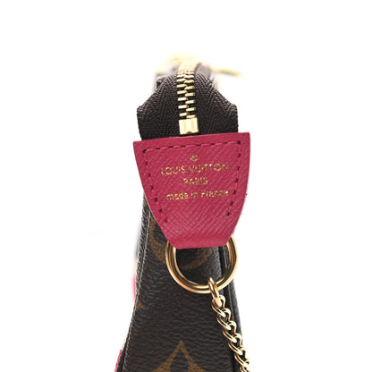 Louis Vuitton Monogram 2017 Christmas Animation Mini Pochette Accessories 6 of 7