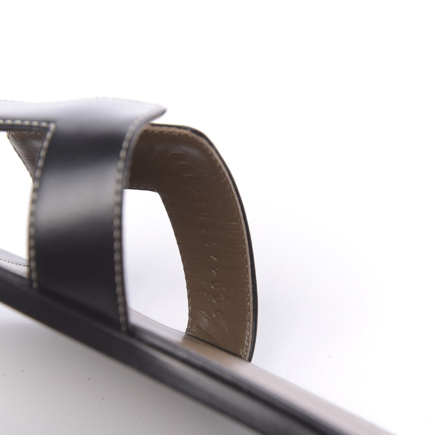 Box Calfskin Oran Sandals 35.5 Black