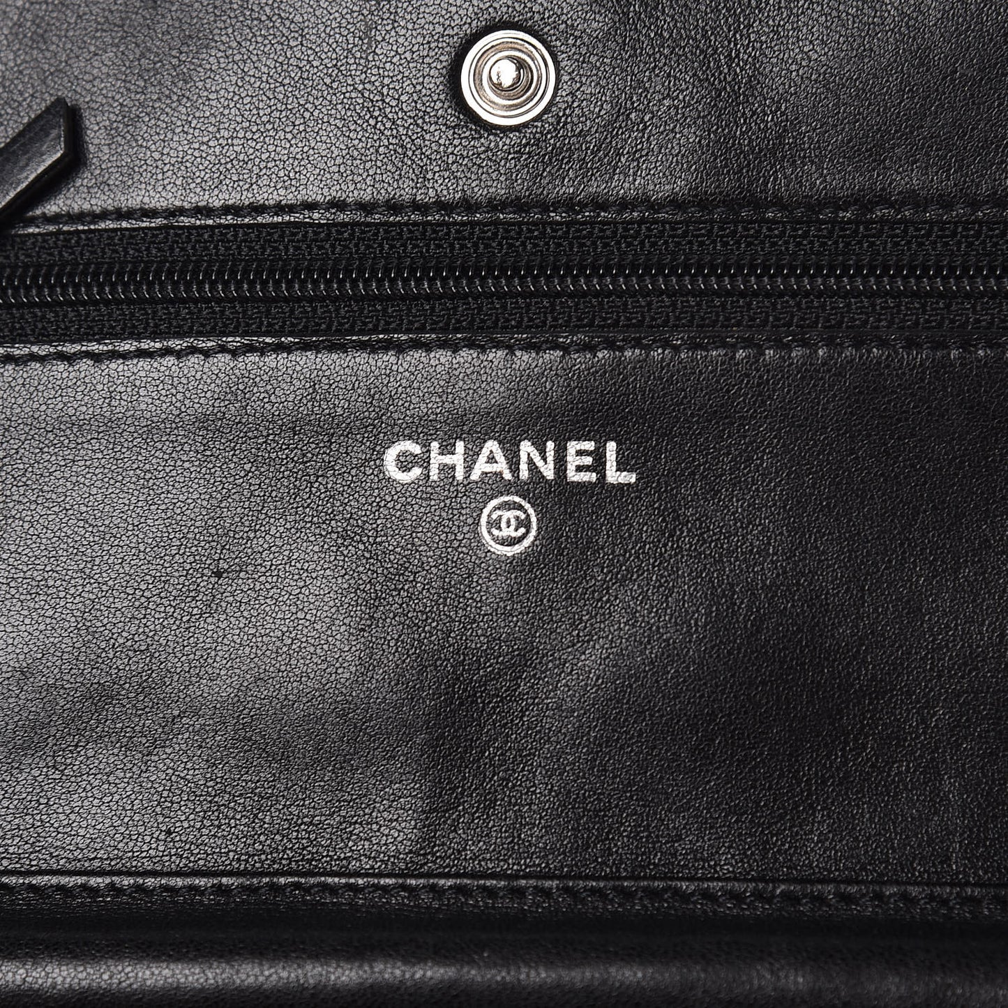 Lambskin Quilted Wallet On Chain WOC Black