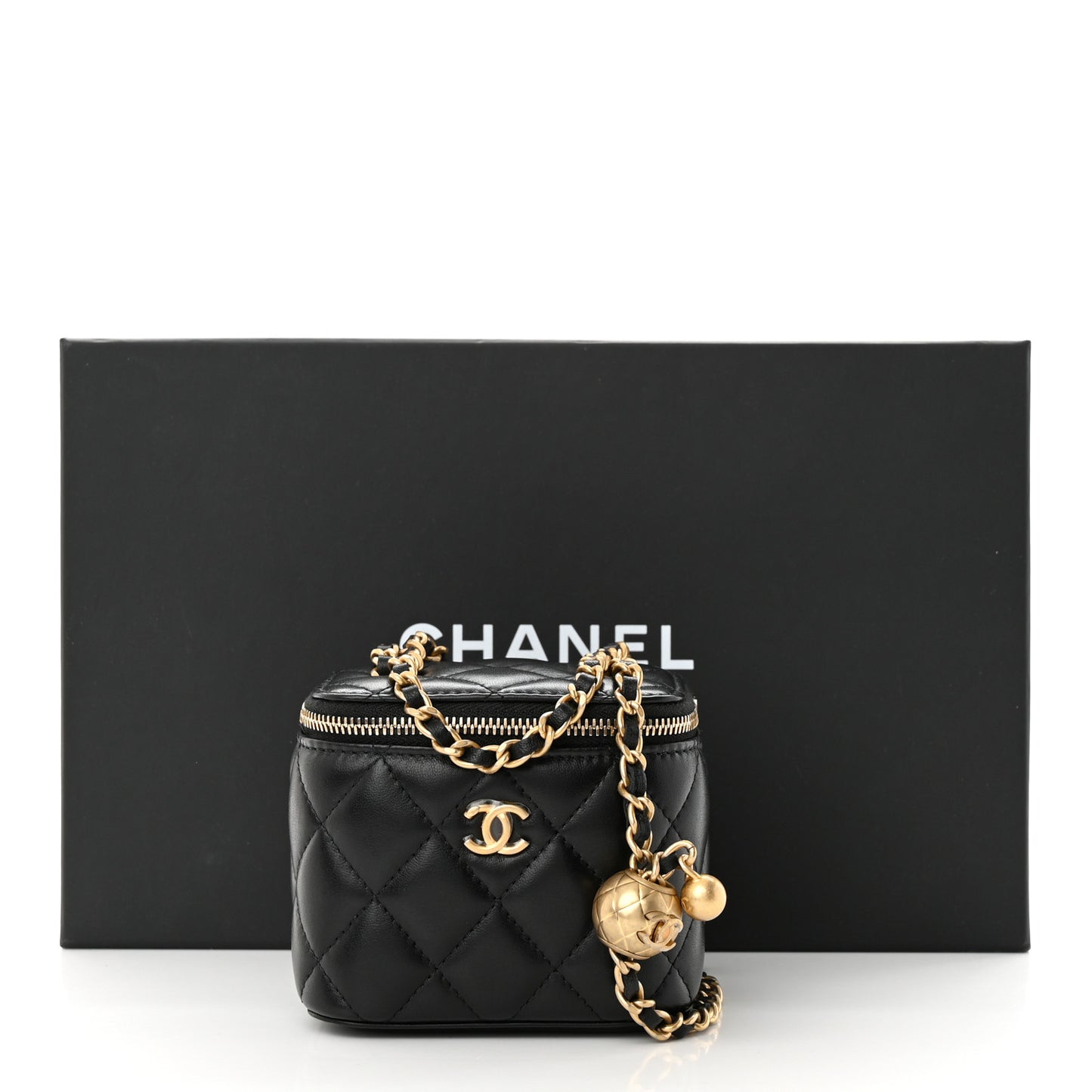 Lambskin Quilted Mini Pearl Crush Vanity Case With Chain Black