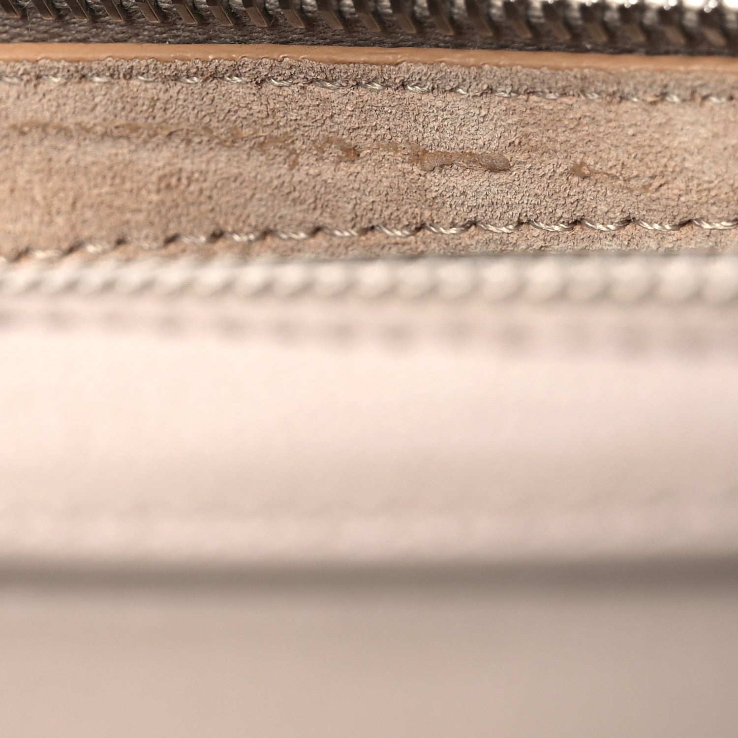 Alaia Goatskin Medium Le Teckel Bag Grege 13 of 14