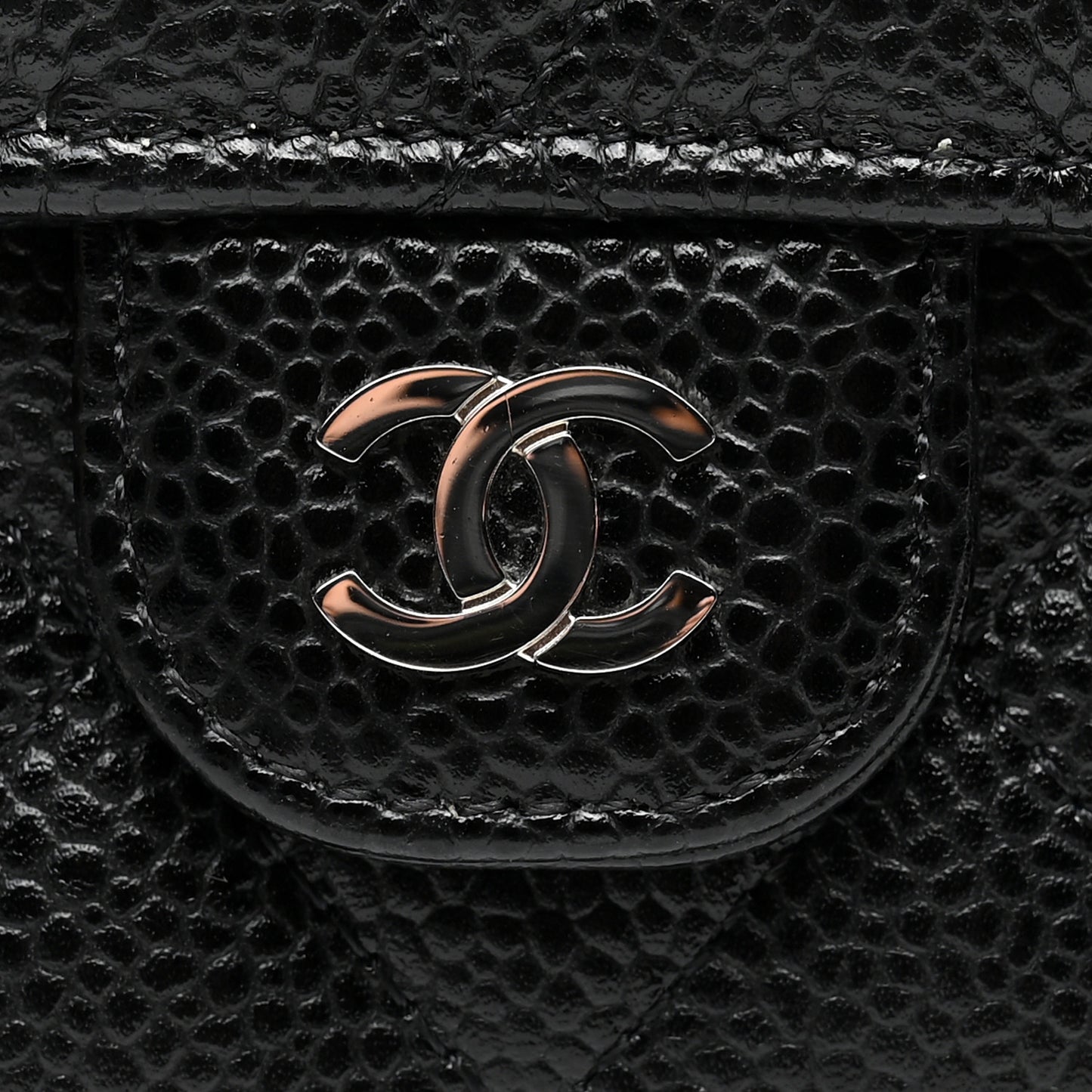 Caviar Quilted Large Gusset Flap Wallet Black