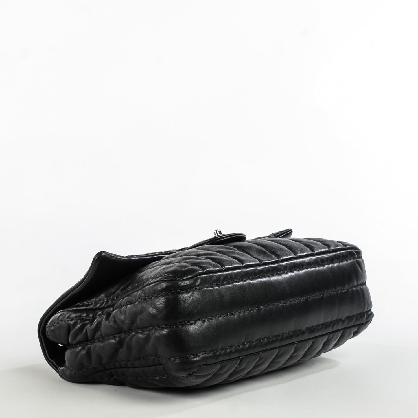 Lambskin Vertical Stitch Jumbo Single Flap Black