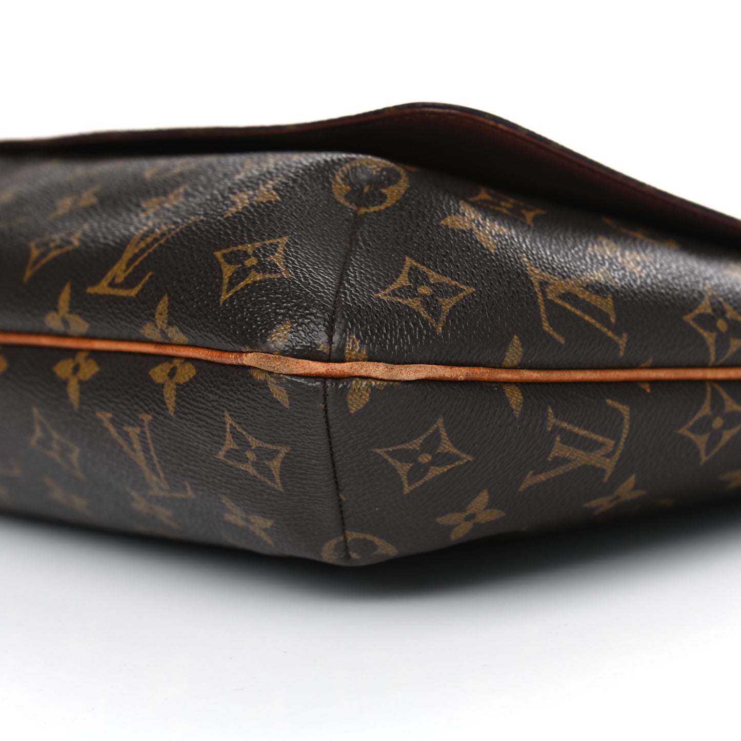 Monogram Musette GM