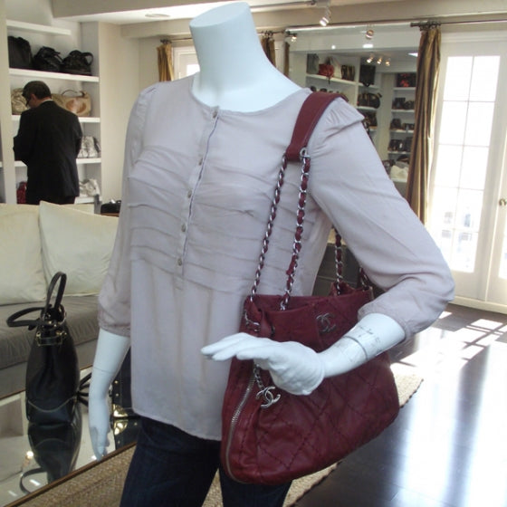 Lambskin Expandable Tote Red