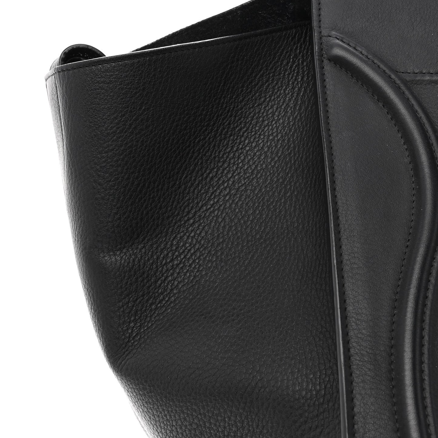 Supple Calfskin Medium Phantom Luggage Black