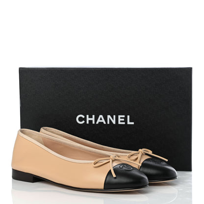 Chanel Lambskin Cap Toe CC Ballerina Flats 39 Beige Black 7 of 7