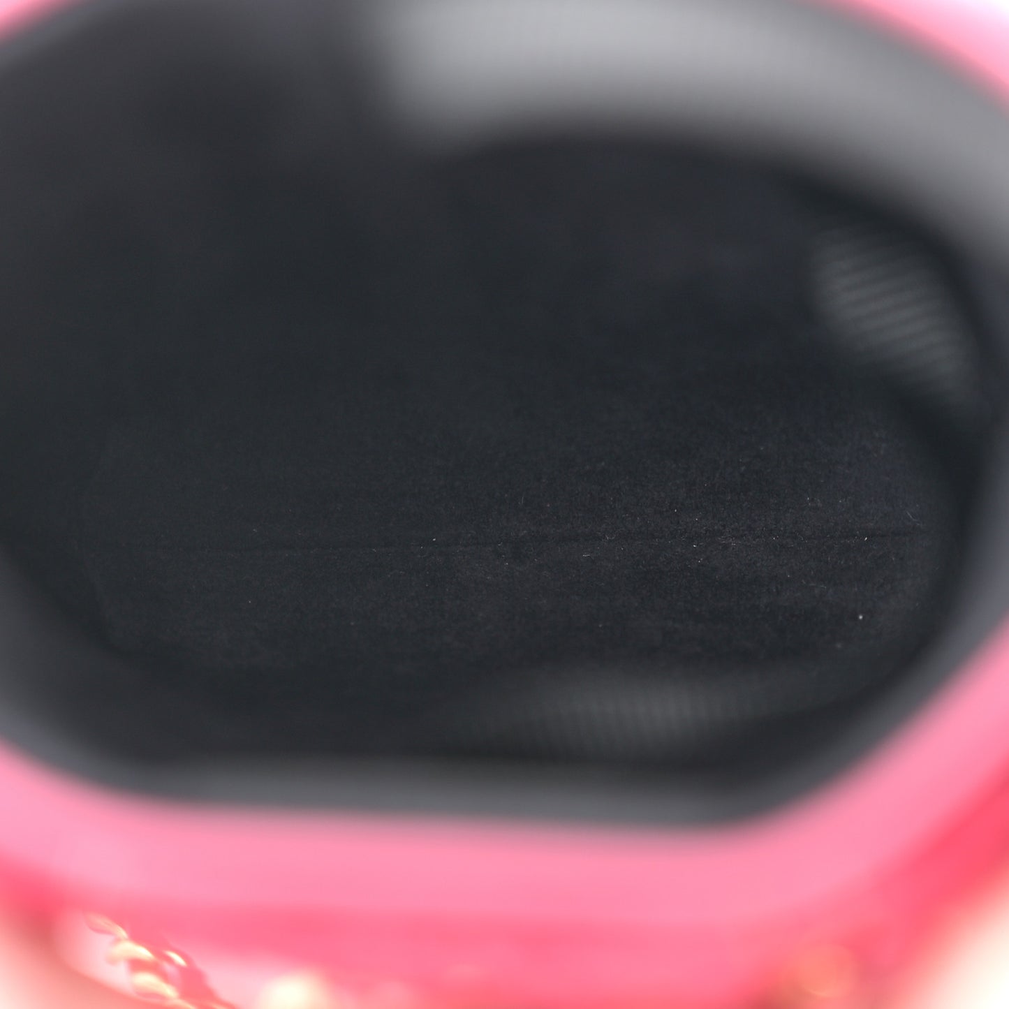 Tweed Chain Around Phone Holder Pink